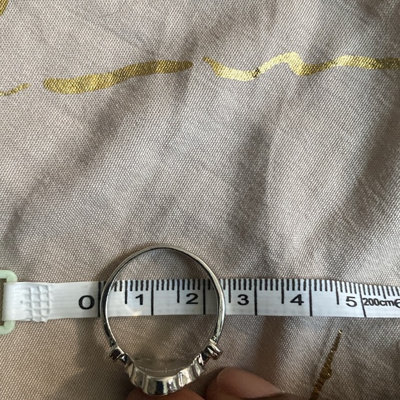 New size 11 ring - Picture 3 of 3